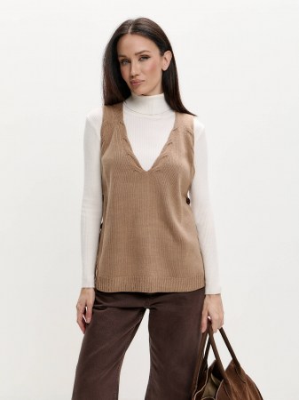 Жилет женский 241-2727 Мультитекс. Цвет бежевый.